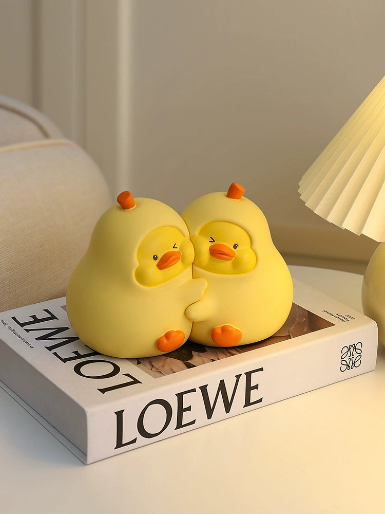 Forever Pear Cute Couple Boys and Girls Office Desktop