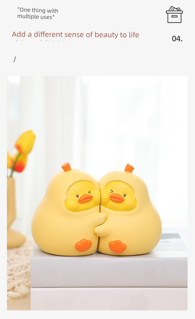 Forever Pear Cute Couple Boys and Girls Office Desktop